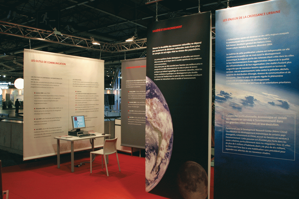 Graphisme de la convention Veolia Environnement qi s'est déroulée à Paris Villepinte. Conception et réalisation graphique par Claude Lecante. #designgraphique #design #graphisme