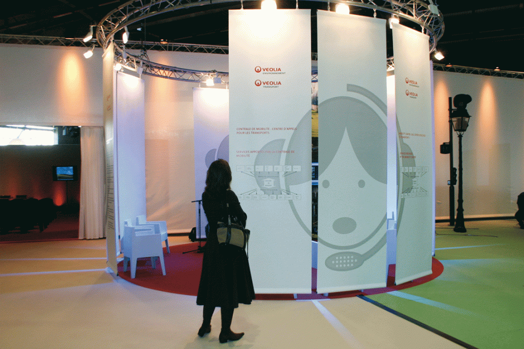 Graphisme de la convention Veolia Environnement qi s'est déroulée à Paris Villepinte. Conception et réalisation graphique par Claude Lecante. #designgraphique #design #graphisme