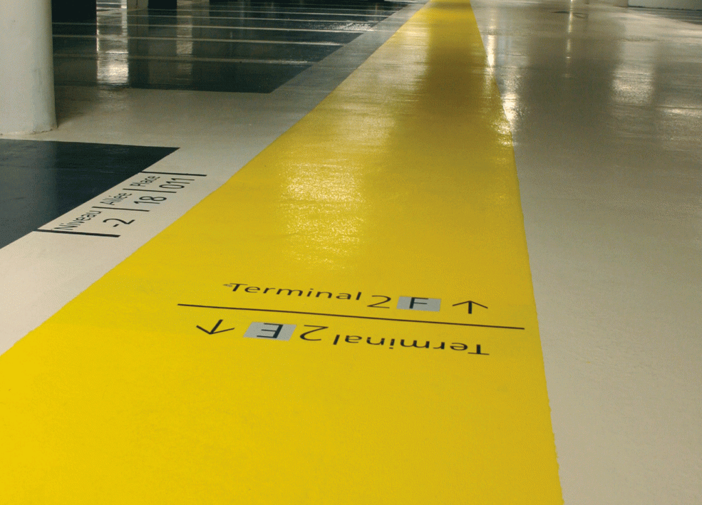 Préconisations et propositions signalétiques concernant l’ensemble des parkings de CDG (P AB, CD EF...) à Roissy Charles De Gaulle Conception de la signalétique des parkings Aéroports de Paris. Programmation, aps, apd et dce. Implantation des supports, couleurs et codes graphiques, pictogrammes et dessin des supports. Traitement de la signalétique de localisation, des entrées de parkings, directionnels et marquage des sas. Graphisme en Collaboration avec Frédéric Weill et Kaunpunki #adp #lecante @aéroportsdeparis #aéroportsdeparis #signage #wayfinding